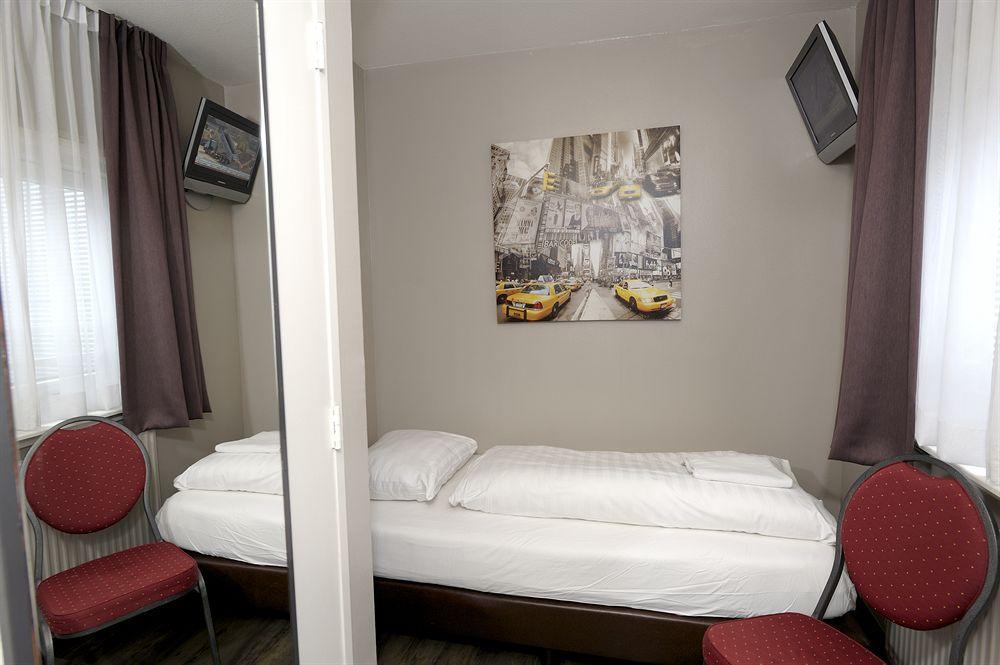 Budget Tourist Hotel